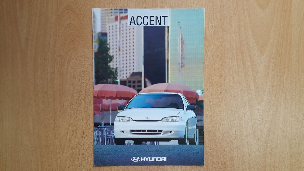 Prospekt Hyundai Accent. 1996 rok. Język niemiecki.
