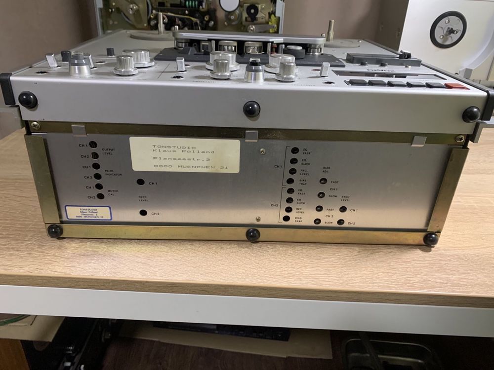 REVOX PR-99 катушечная дека.