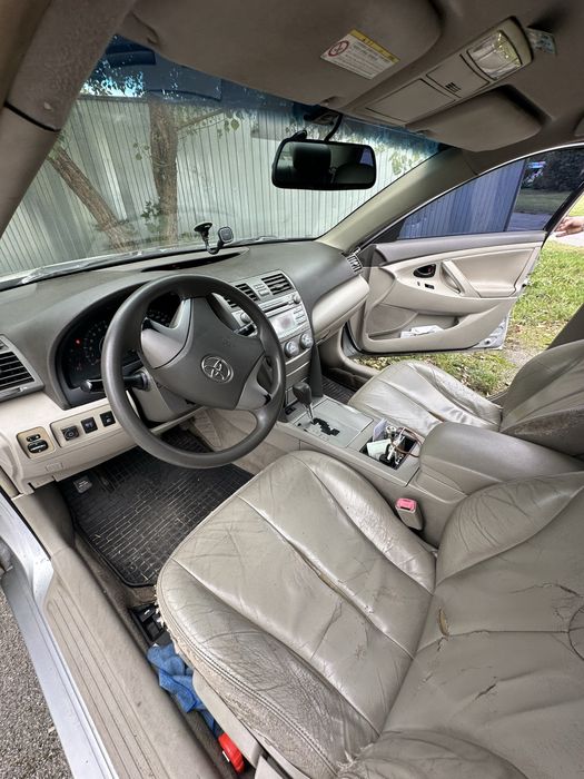 Toyota camry 40. 2,4 arabka