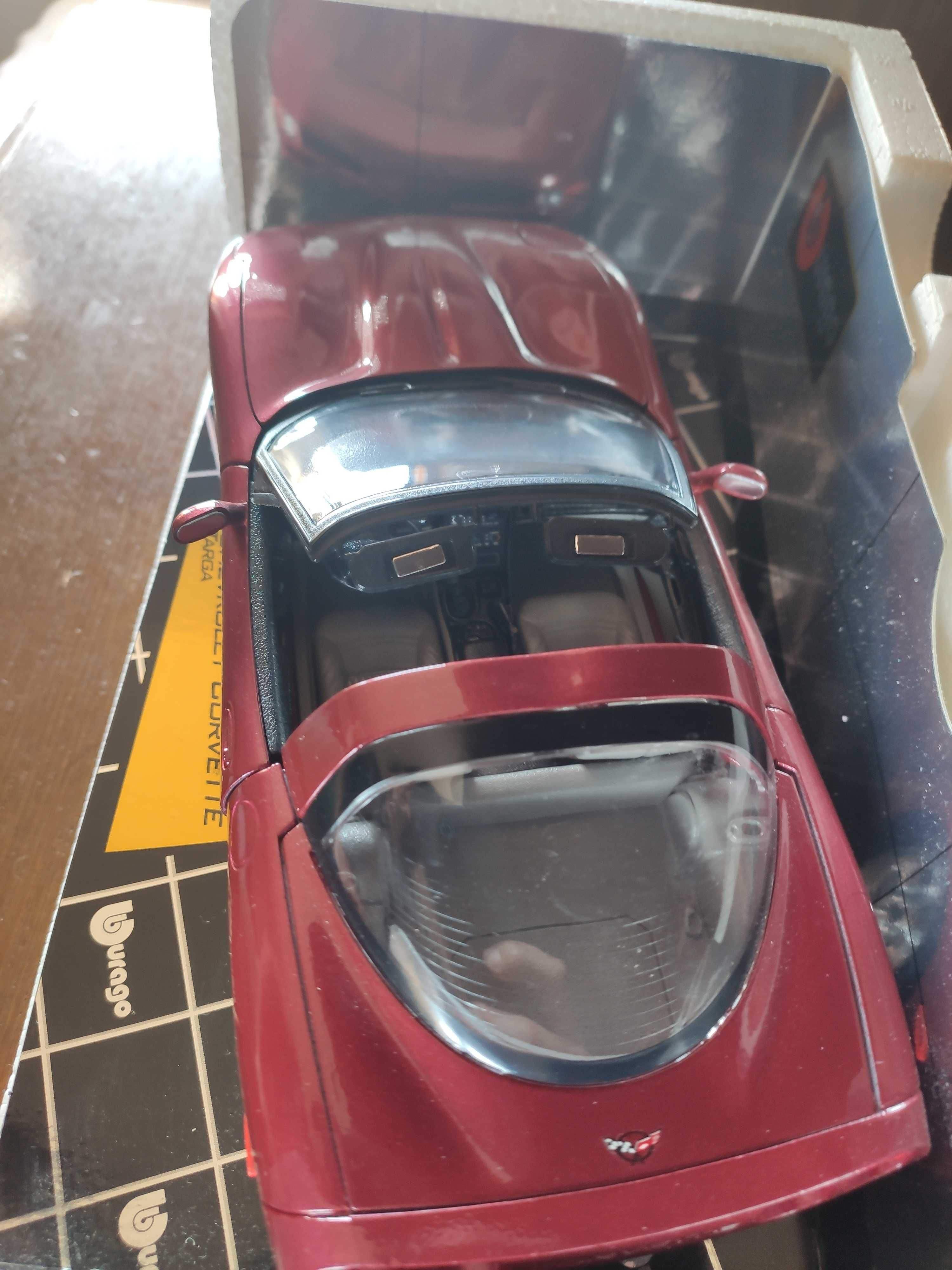 Carro de Colecionador da bBurago 1/18 Chevrolet Corvette - Original