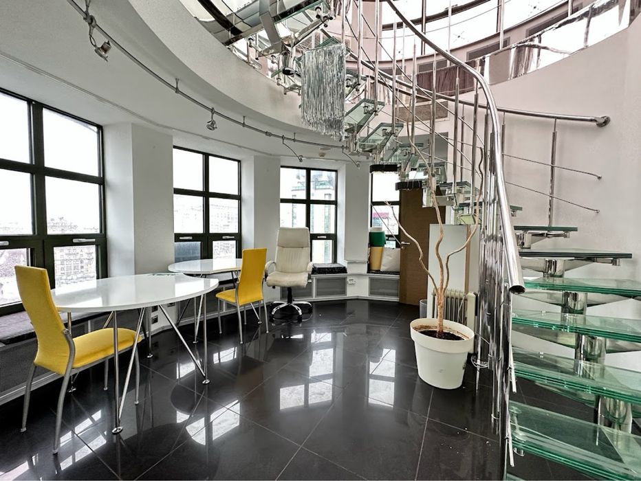 Оренда унікального видового офісу в БЦ Арена (90 кв.м.)