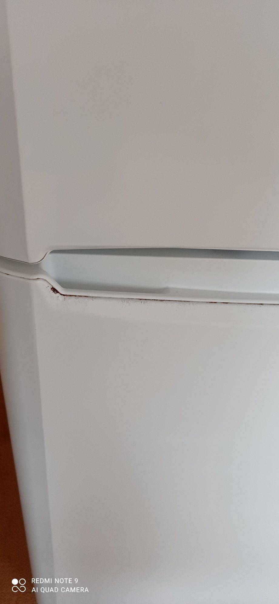 Lodówka z zamrażarką Indesit