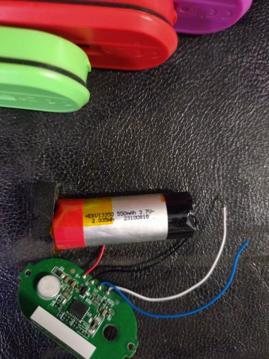 Ogniwa Li-Ion 3.7V z demontażu – 42 sztuki – DIY / majsterkowanie