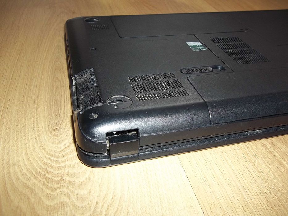 Продам Ноутбук hp .