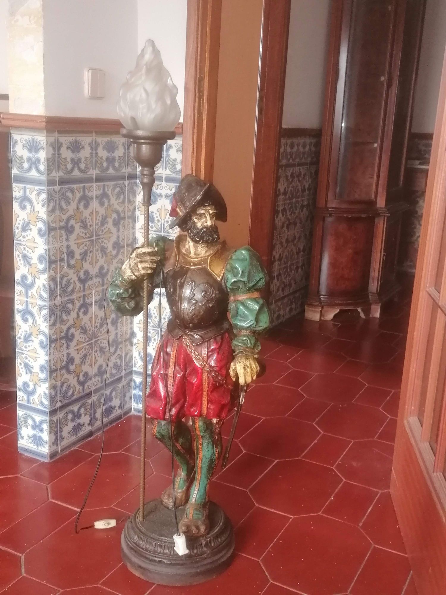 Estátuas e fontes