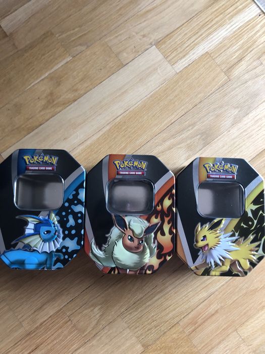 Caixas vaporeon, flareon e jolteon
