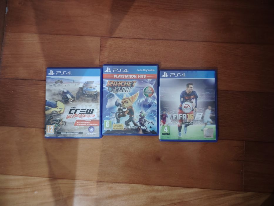 PS4 Slim 1TB 2 comandos