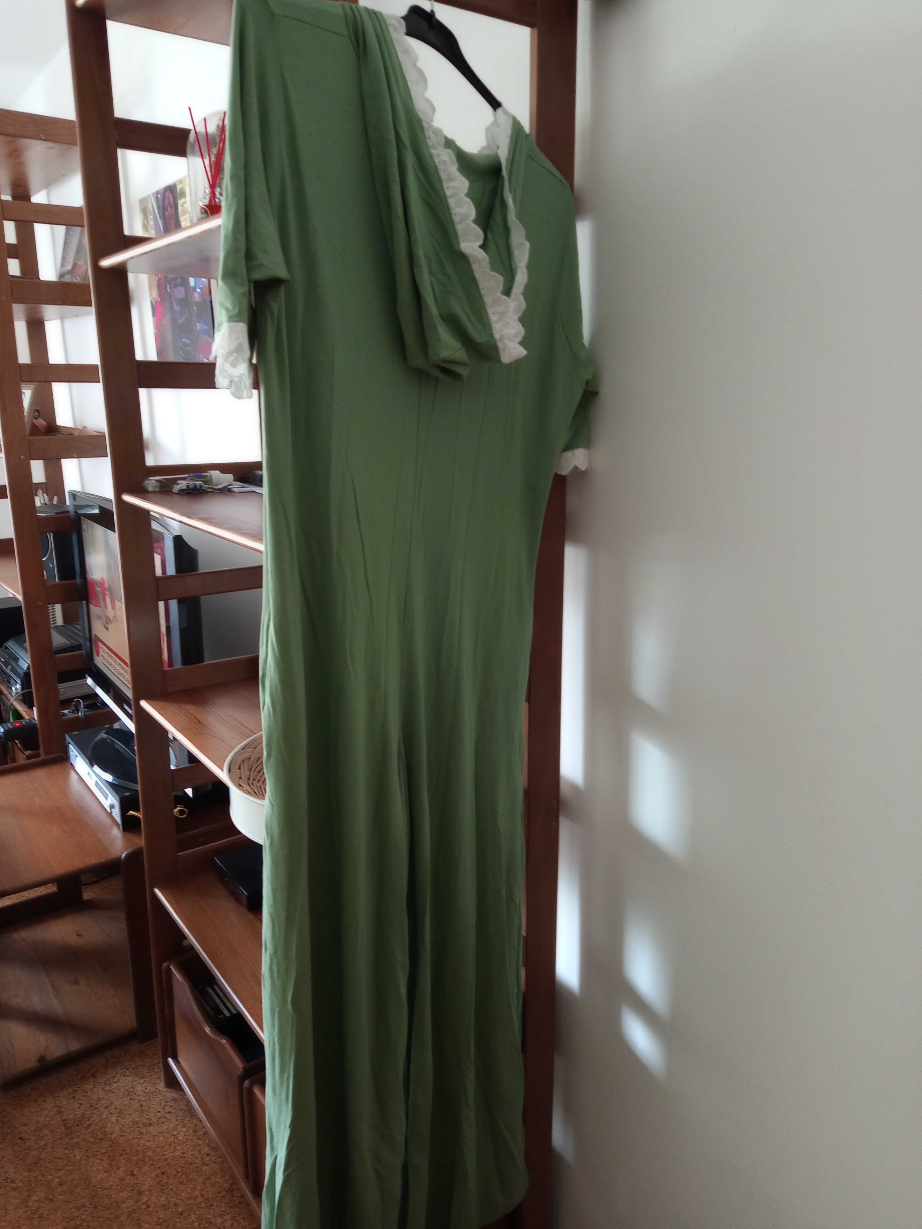 Vendo 3 Macacões senhora