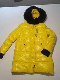 куртка жовтого кольору розмір XS-S, на зріст 150-170 cм