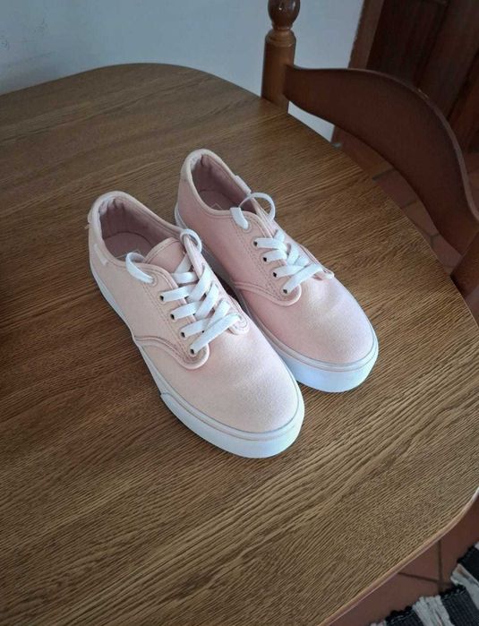 Sapatilhas Vans, Cor Salmão, tamanho 36