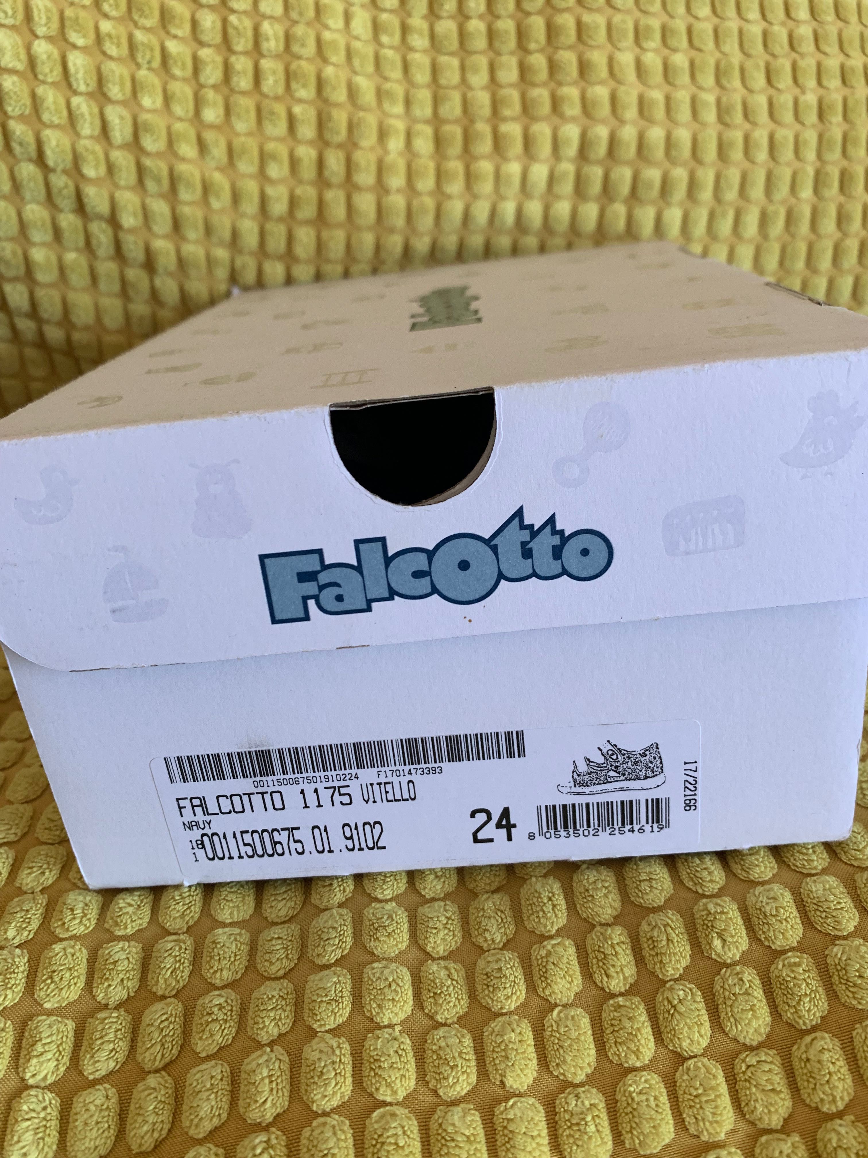 Falcotto narurino 24 sandałki nowe