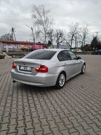 BMW Seria 3 BMW E90 320i 150km