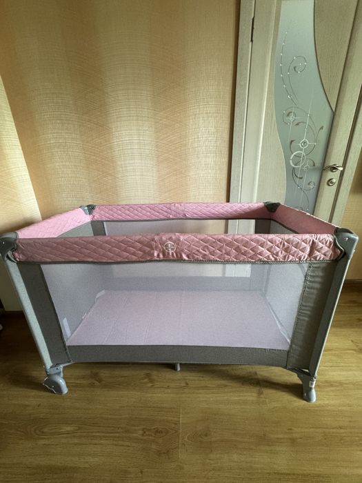 Продам дитячий манеж