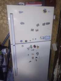 Холодильник Lg большой