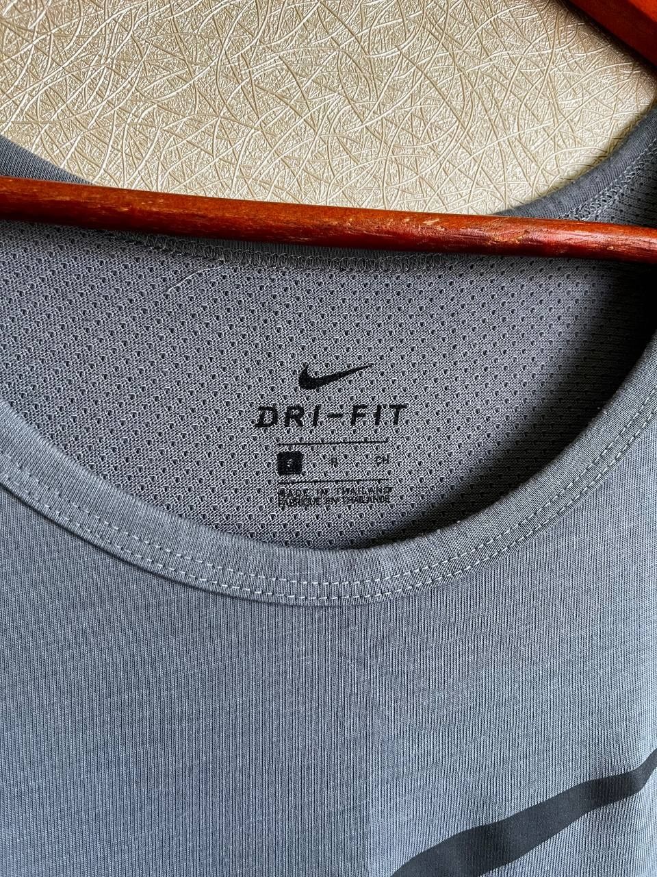 Чоловіча майка Nike Dri-fit