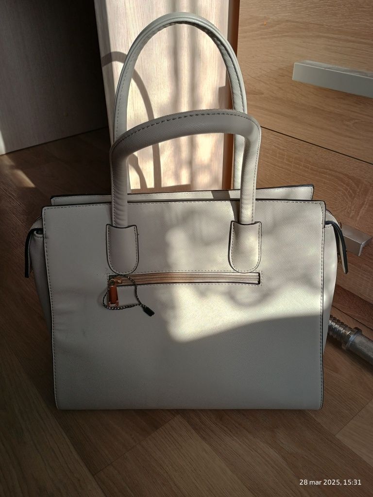 Elegancka damska torebka