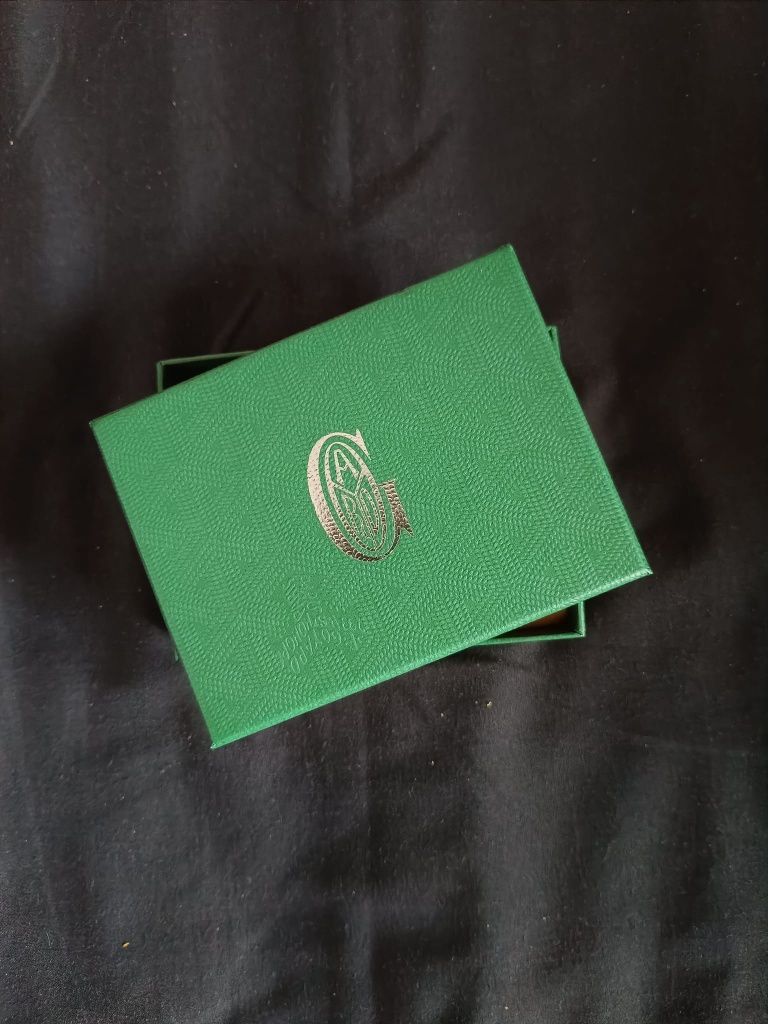 Carteira goyard muito boa
