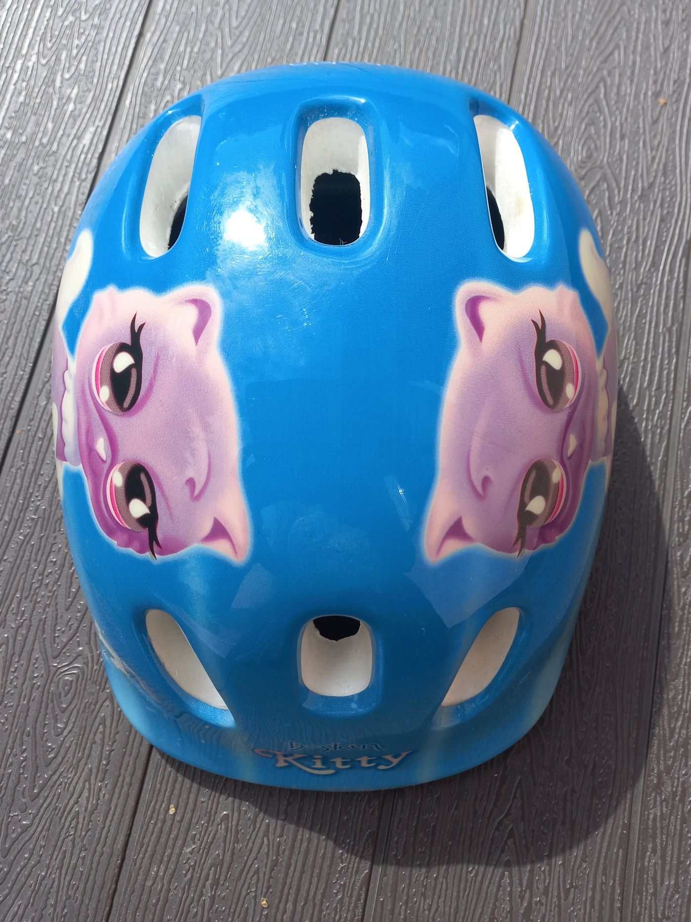 kask z littles pet shop LPS na rower dla dzieci plastikowy niebieski