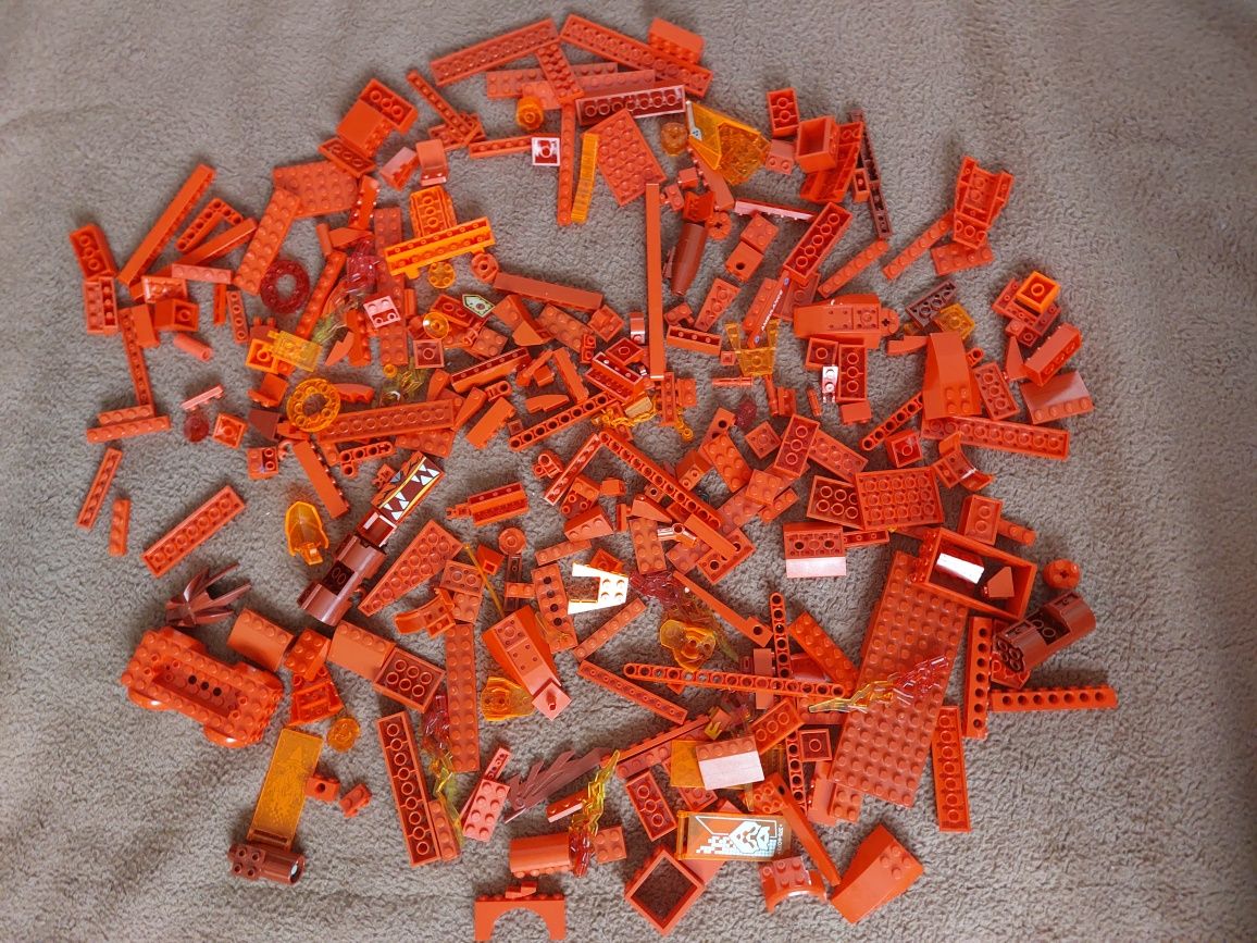 Posortowane Klocki lego kolorami 3.4kg