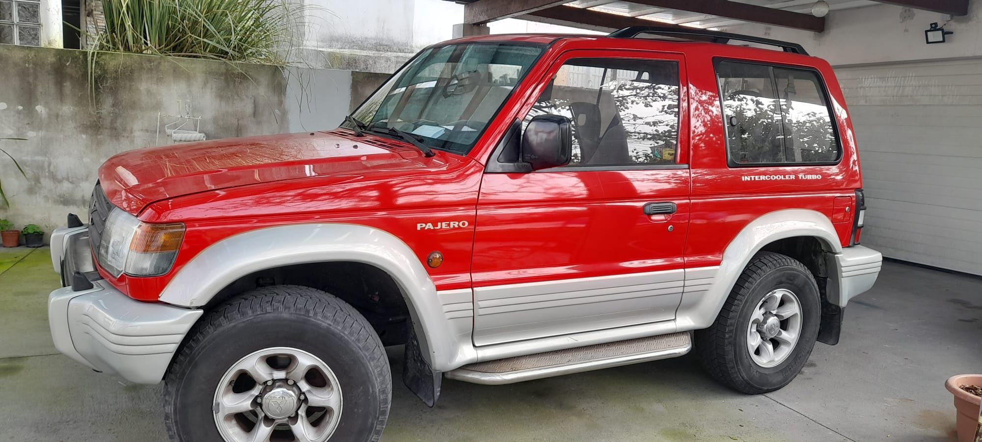 Mitsubishi pajero 2.5 GLS turbo
