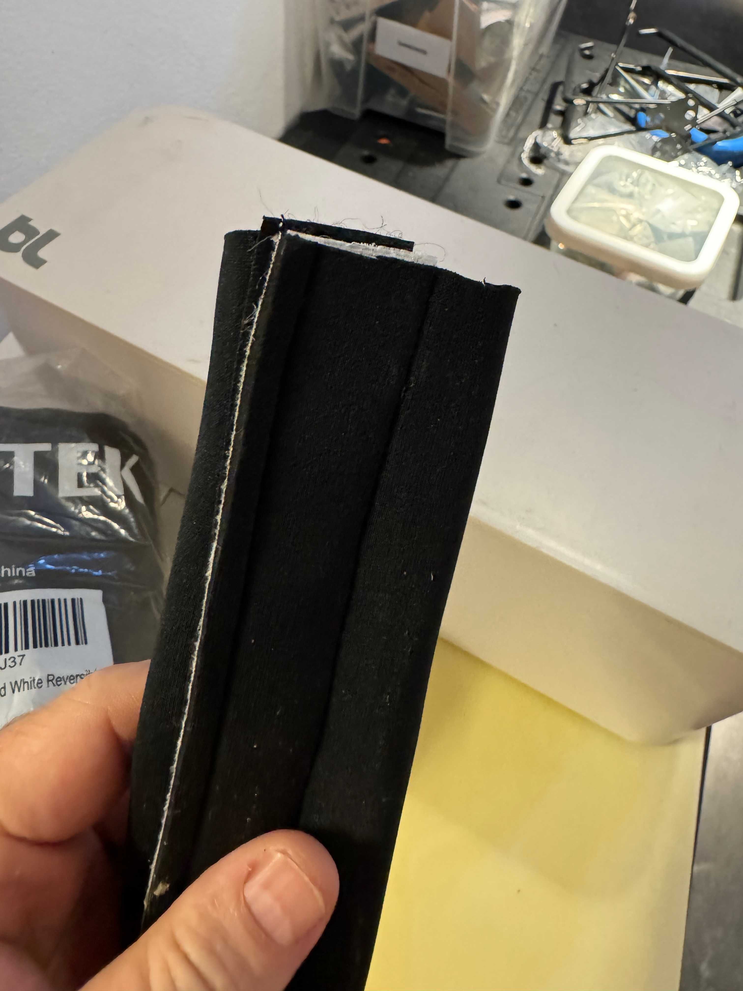 Organizador de Cabos neoprene com Velcro e 2 cores 3 metros Novo
