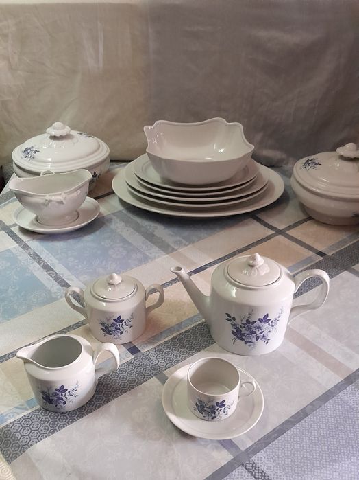 Conjunto de loiça