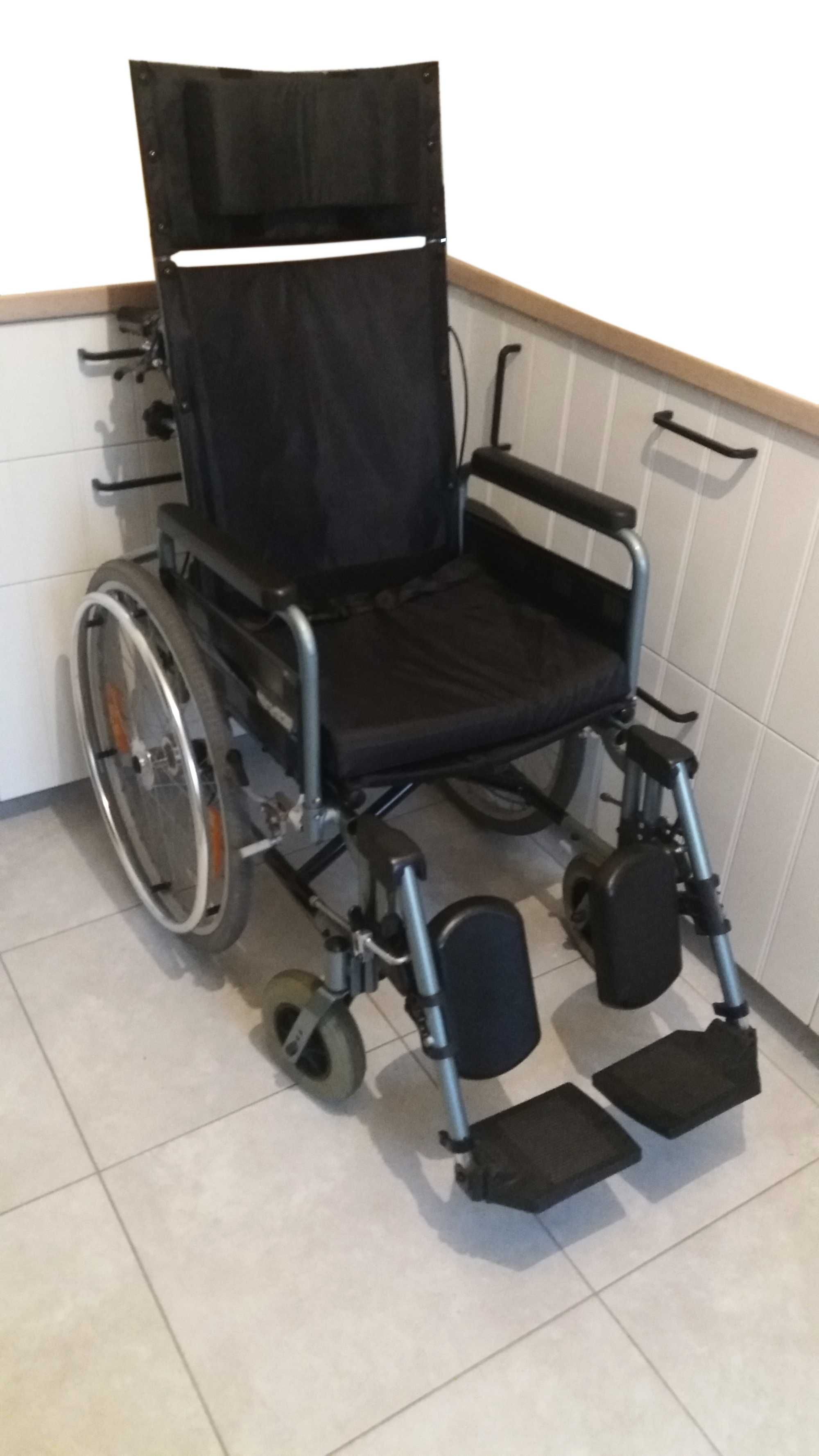Wynajem Wypożyczenie wózków inwalidzkich