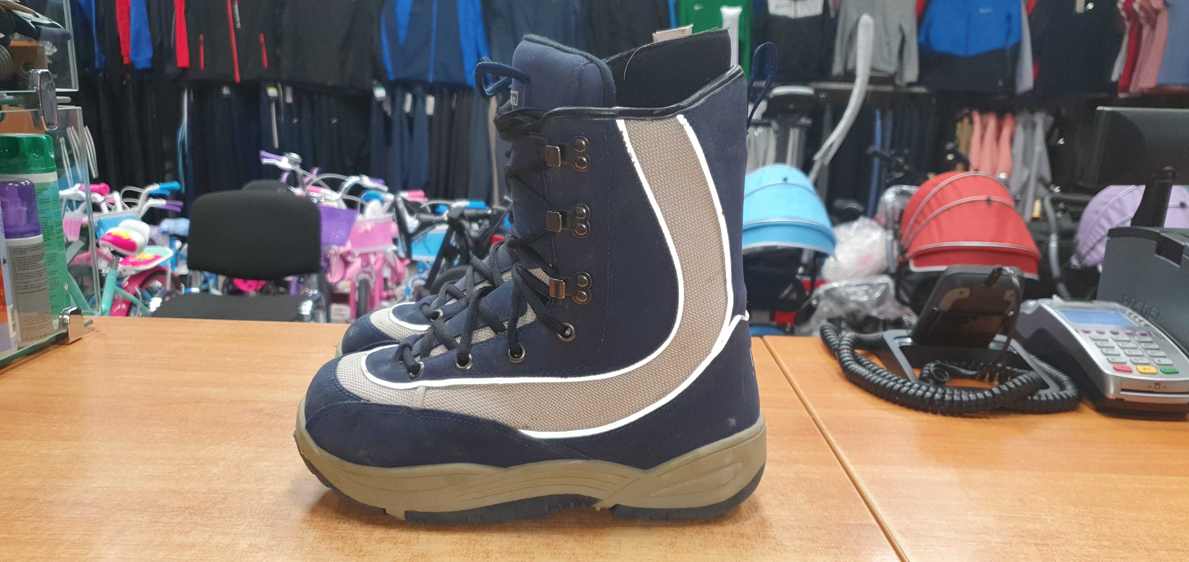 Buty snowboardowe MAXDRIVE ( rozmiar 41 )