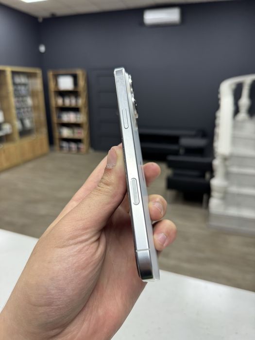 iPhone 16 Pro Max 256gb White Titanium Neverlock з Гарантією!