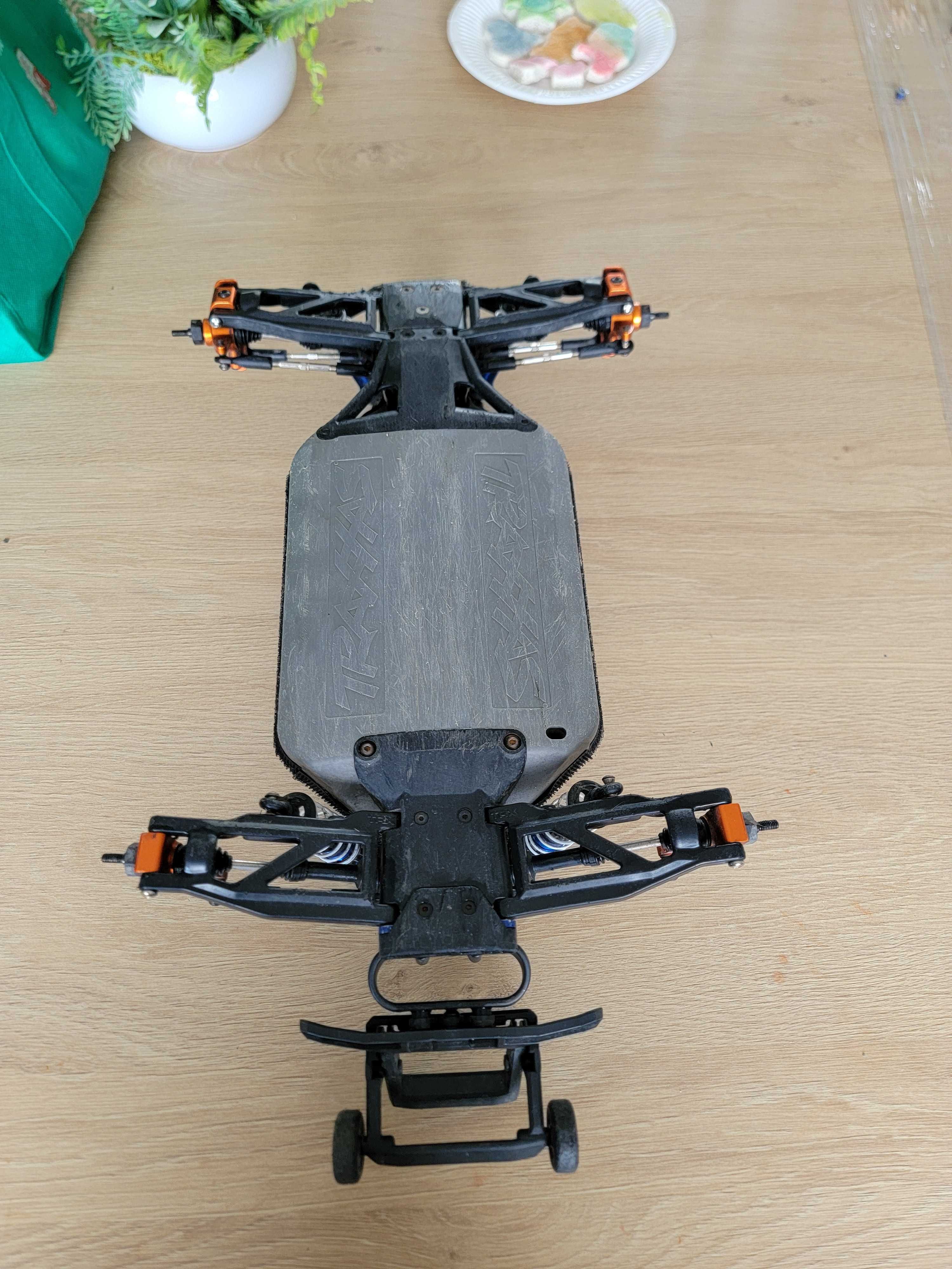 Traxxas  rustler Traxxas monster slash 4x4
