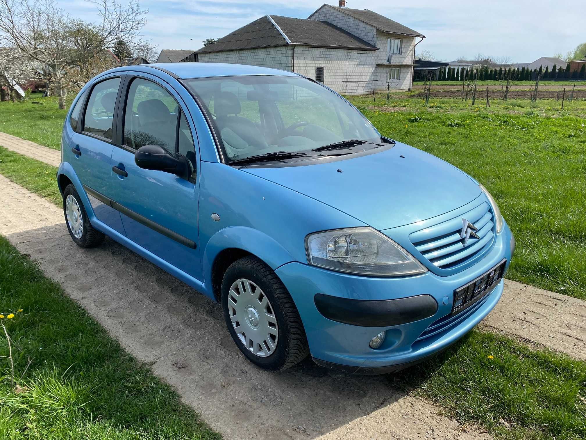 Citroen C3 1.4 benzyna 75 KM z 2004 r. klimatyzacja