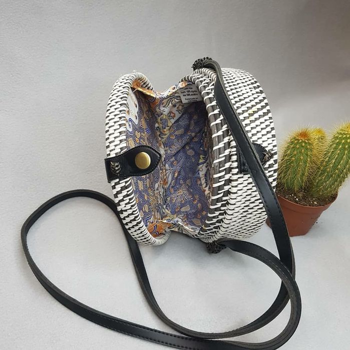 Mala De Palha Feminina