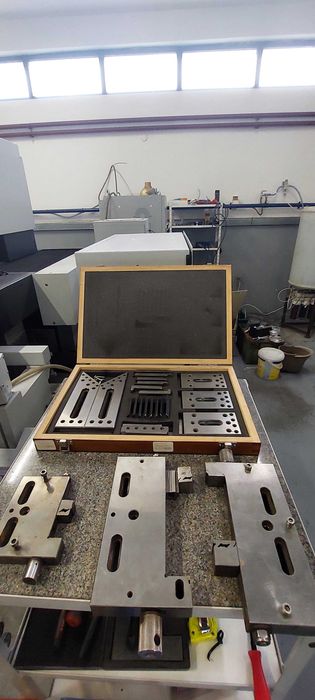 Wycinarka drutowa Mitsubishi MV2400R-doskonały stan, gotowa do pracy!