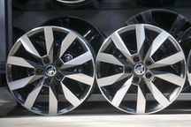 Alufelgi oryginał Skoda 5x112 6Jx17 et48 cb57,1mm grafitowe i cnc