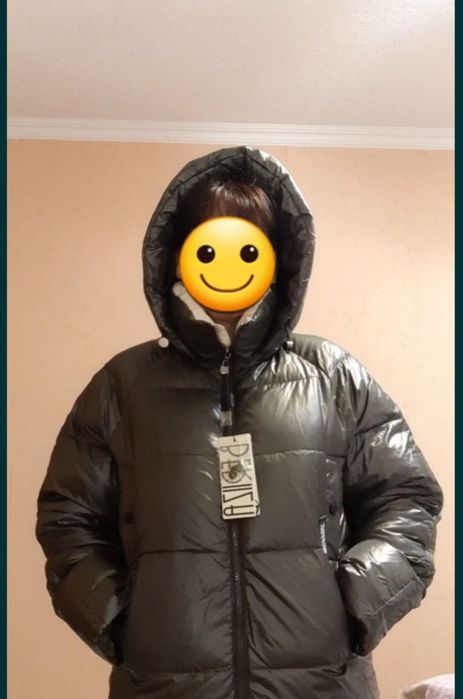 Зимова куртка нова