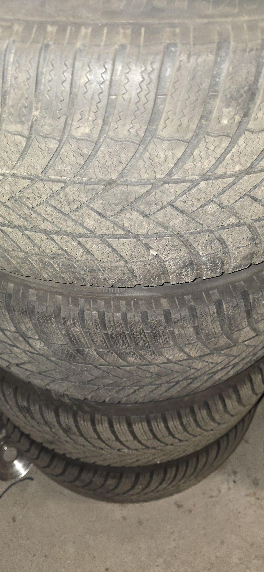 Felgi 285/45 r20 bridgeston blizzak