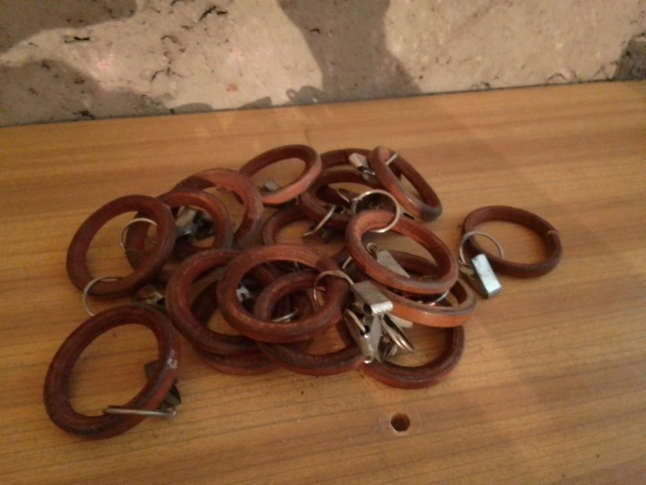 Karnisz drewniany podwójny