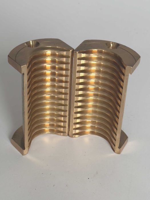 Zakład ślusarski - toczenie , frezowanie , szlifowanie, koła zębate,