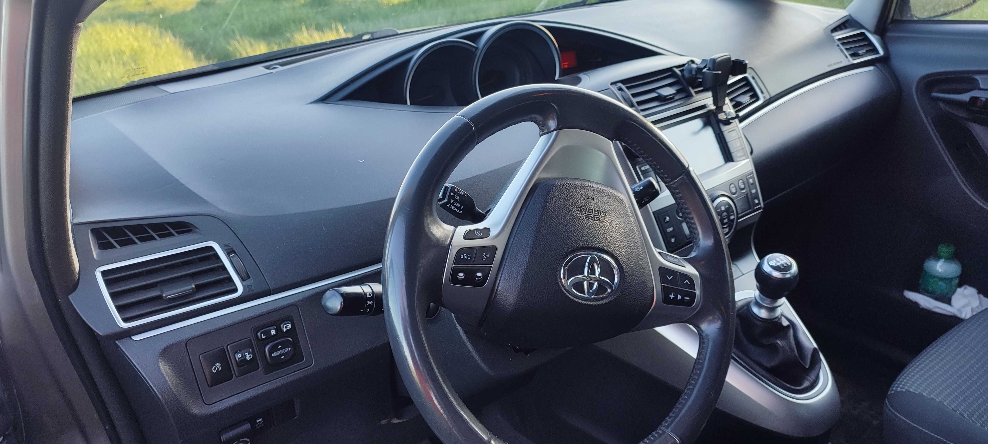 Toyota Verso Toyota Verso 1.8 Benzyna 147 KM