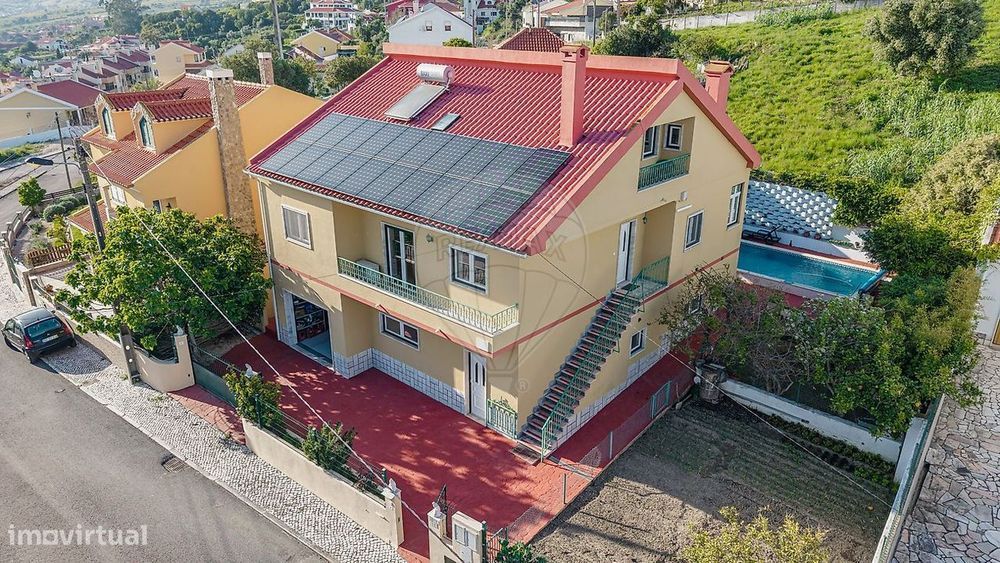 Moradia T5 para venda