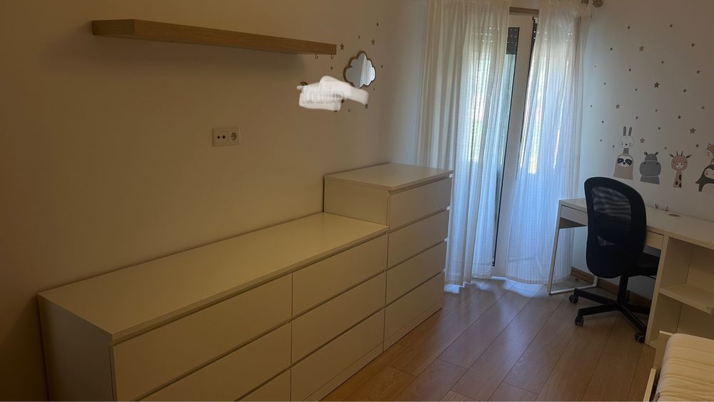 Aluga-se quarto equipado