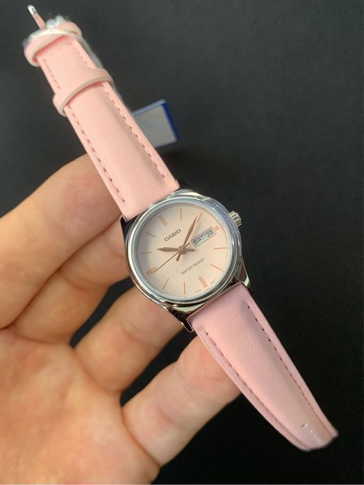 Годинник жіночий Casio LTP-V006L-4B Оригінал Гарантія Часы женские