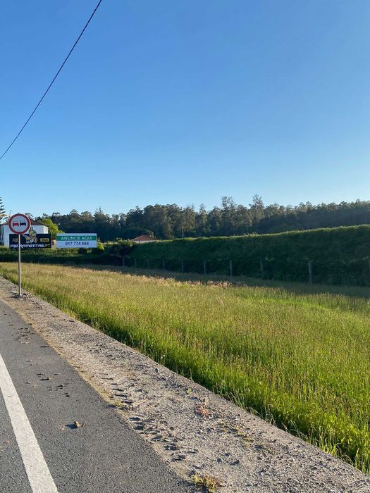 Vende-se Terreno Agrícola com Poço e Motor