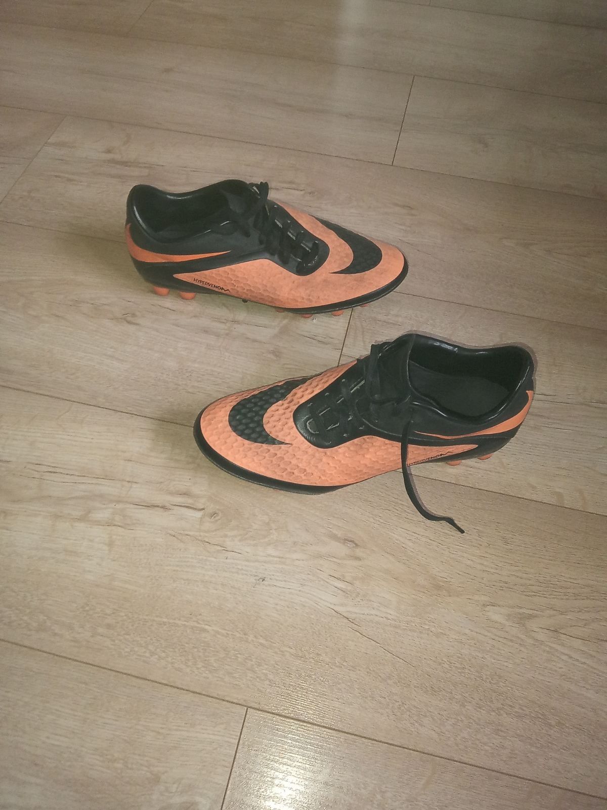 Sprzedam korki Nike 38r.