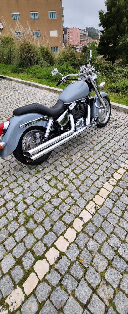 Mota Honda - modelo - VT 1100 - C2