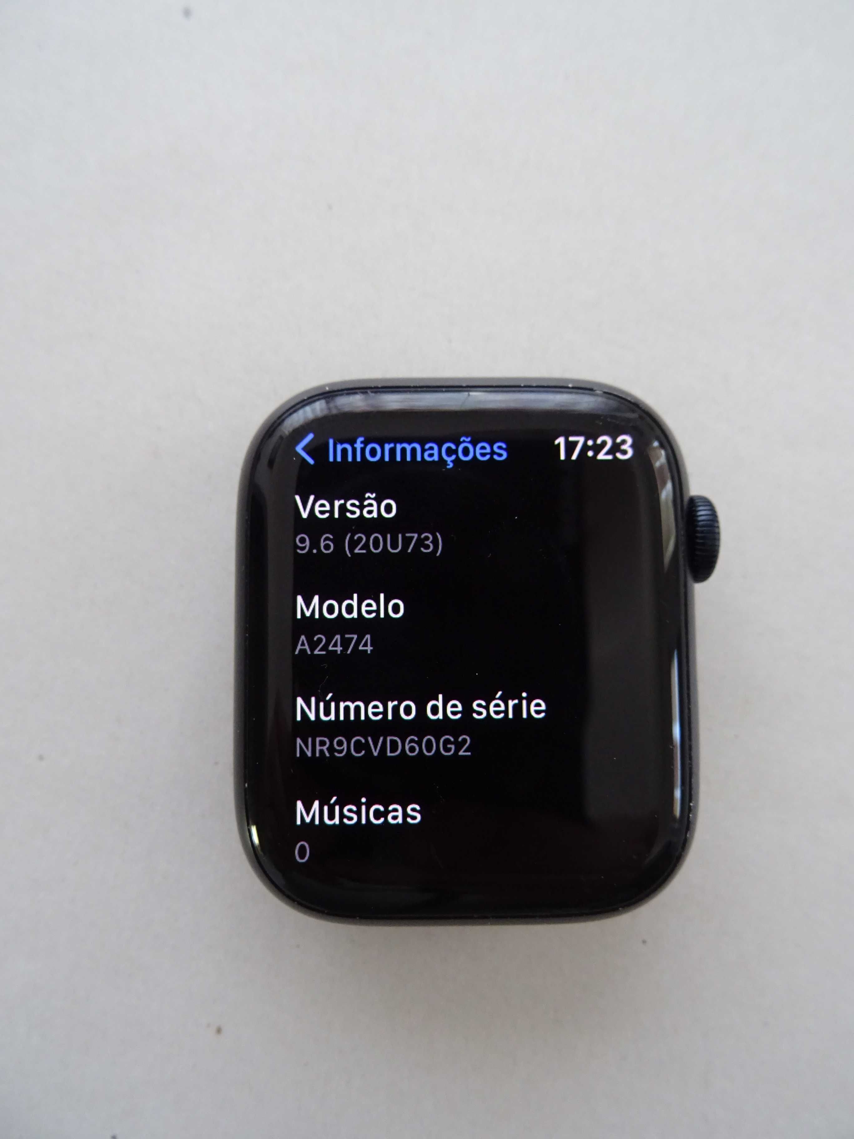 Apple watch series 7 45 mm cor meia-noite