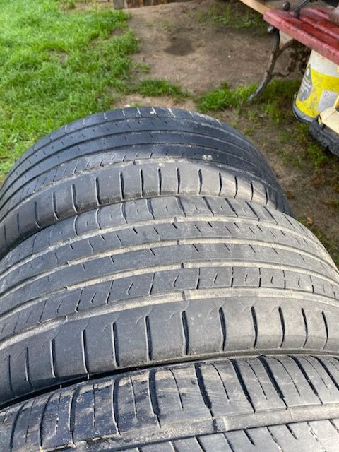 Opony letnie 225/45/17