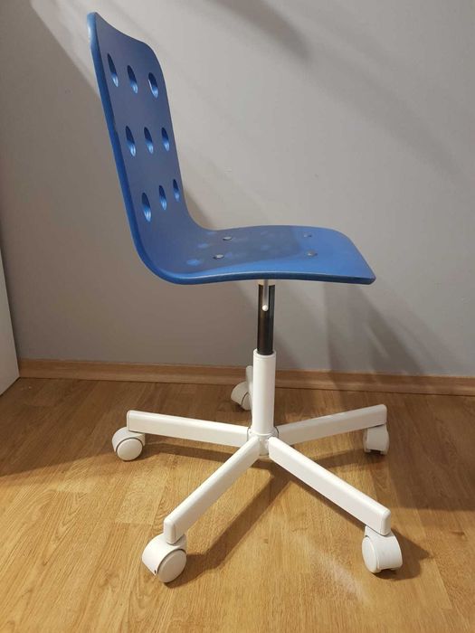 krzesełko biurkowe ikea