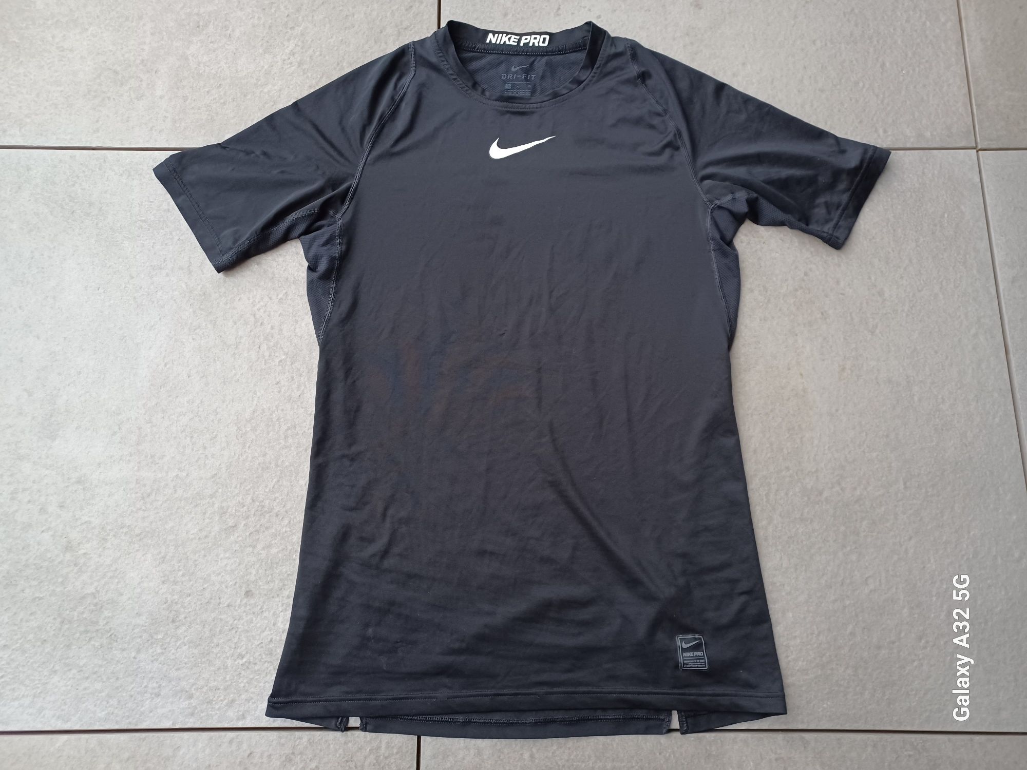 Koszulka Nike Pro.