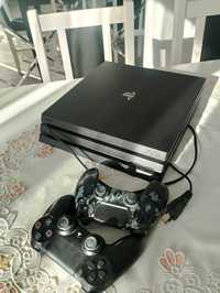 Play Station 4 plus 2 pady